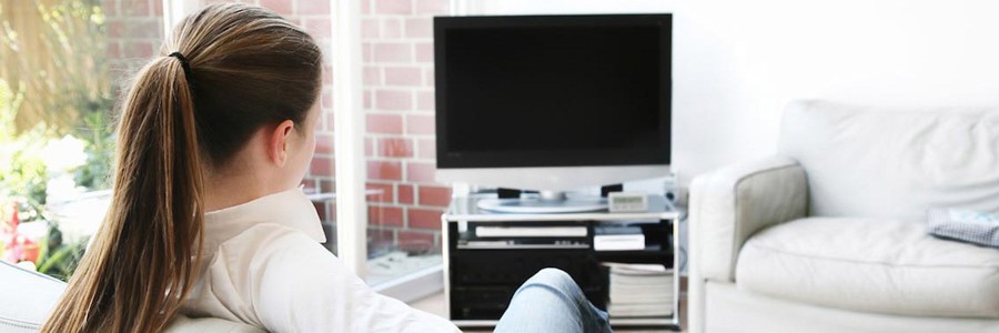 چگونه تماشای بیش از حد تلویزیون خطر مرگ را افزایش می‌دهد؟